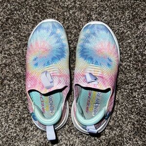 Girls sketchers slip ons size 11